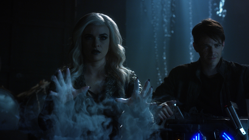 Illustration for article titled Barry Allen outraces the darkness in The Flash season finale
